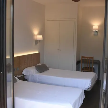 Vertisol Guest house